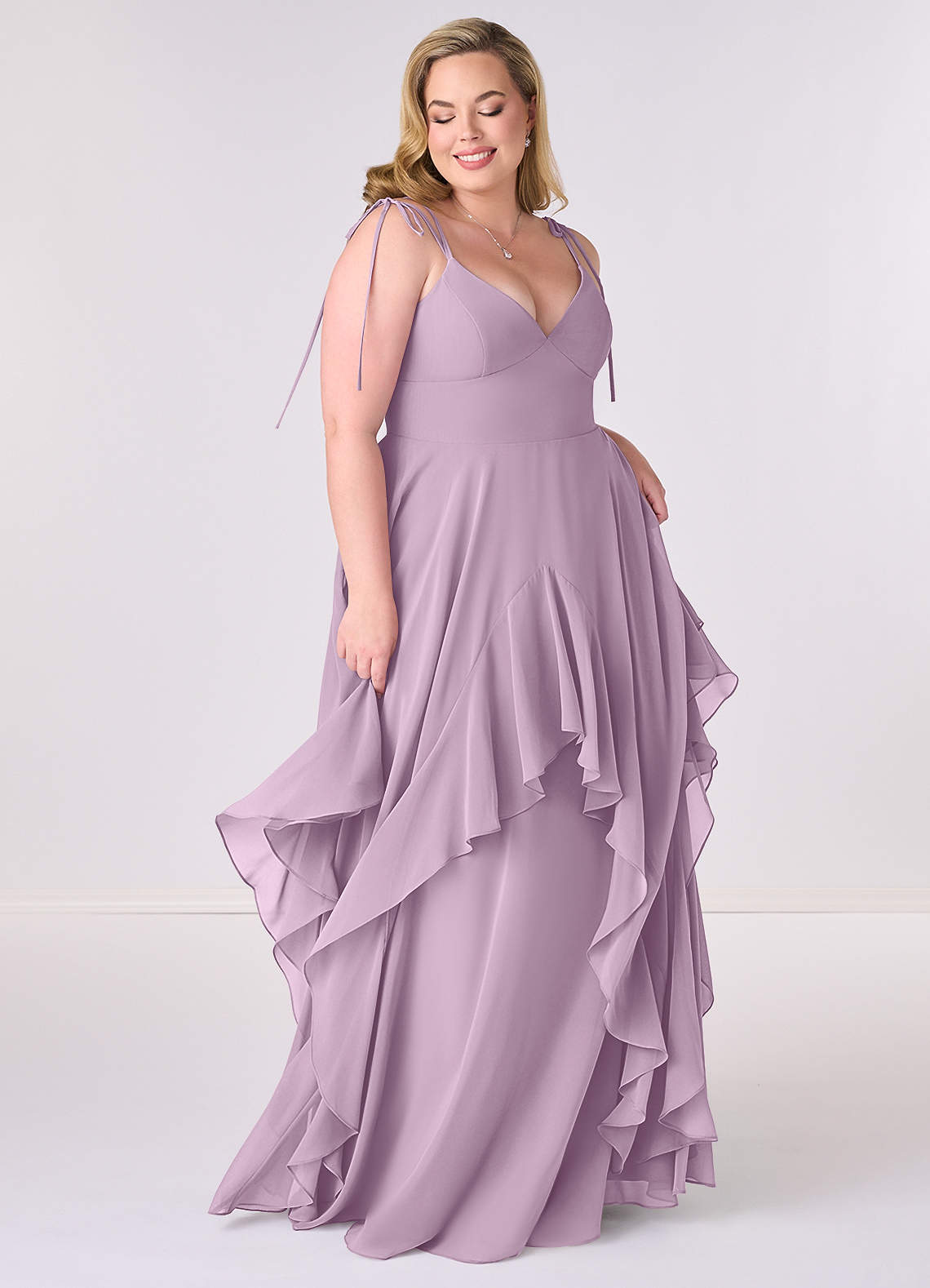 Gestuftes Kleid in A-Linie aus Chiffon mit V-Ausschnitt-AZ94917081-Endgültiger Verkauf