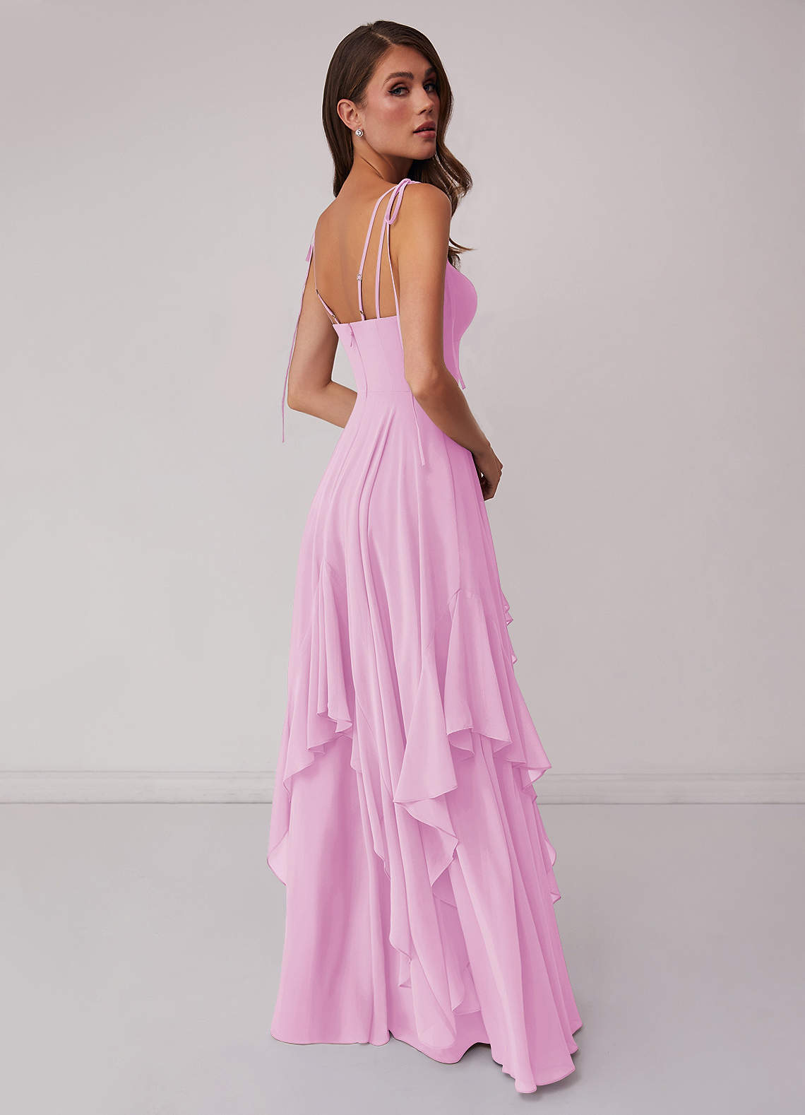 Gestuftes Kleid in A-Linie aus Chiffon mit V-Ausschnitt-AZ34651262-Endgültiger Verkauf