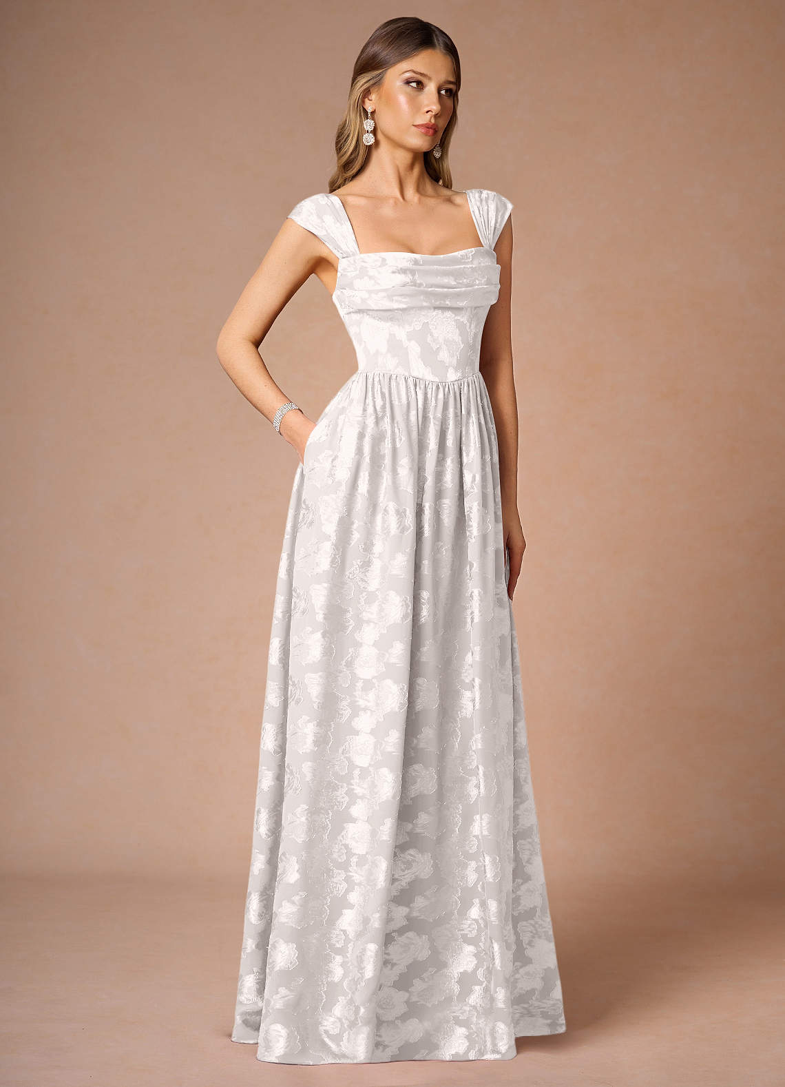 HAZEL-AZ44128246-Letzte Chance