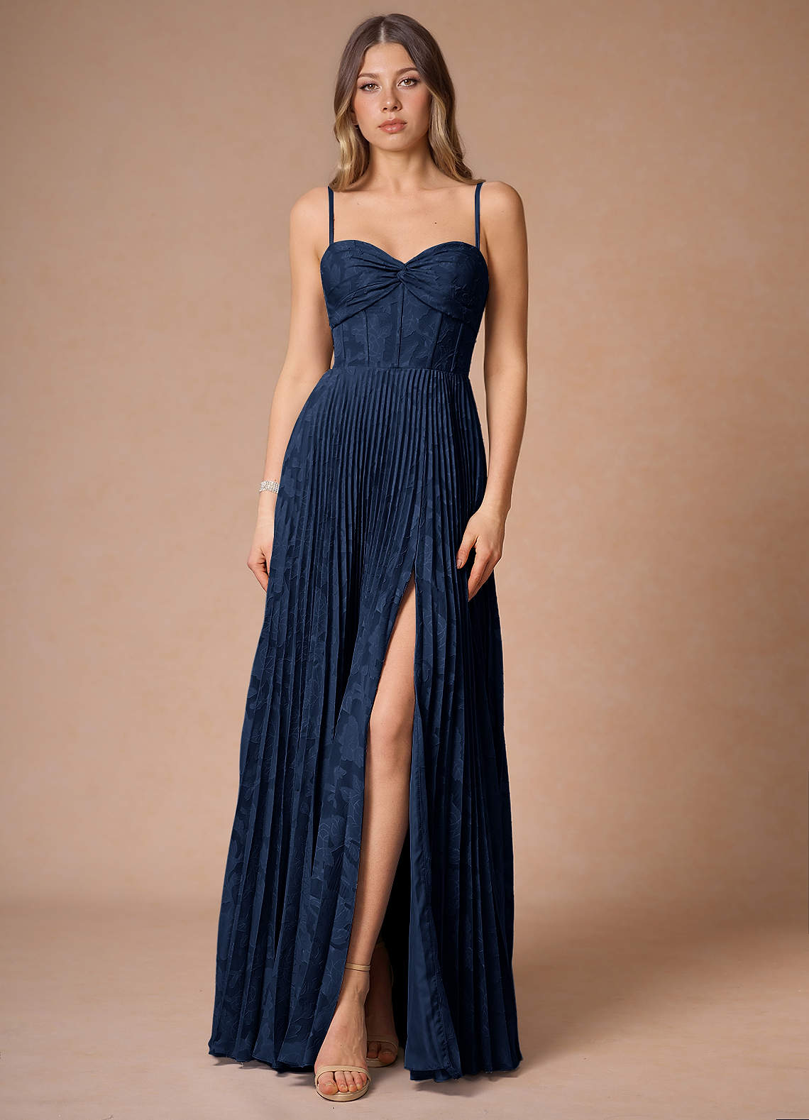 AKIKO-AZ16190400-Letzte Chance